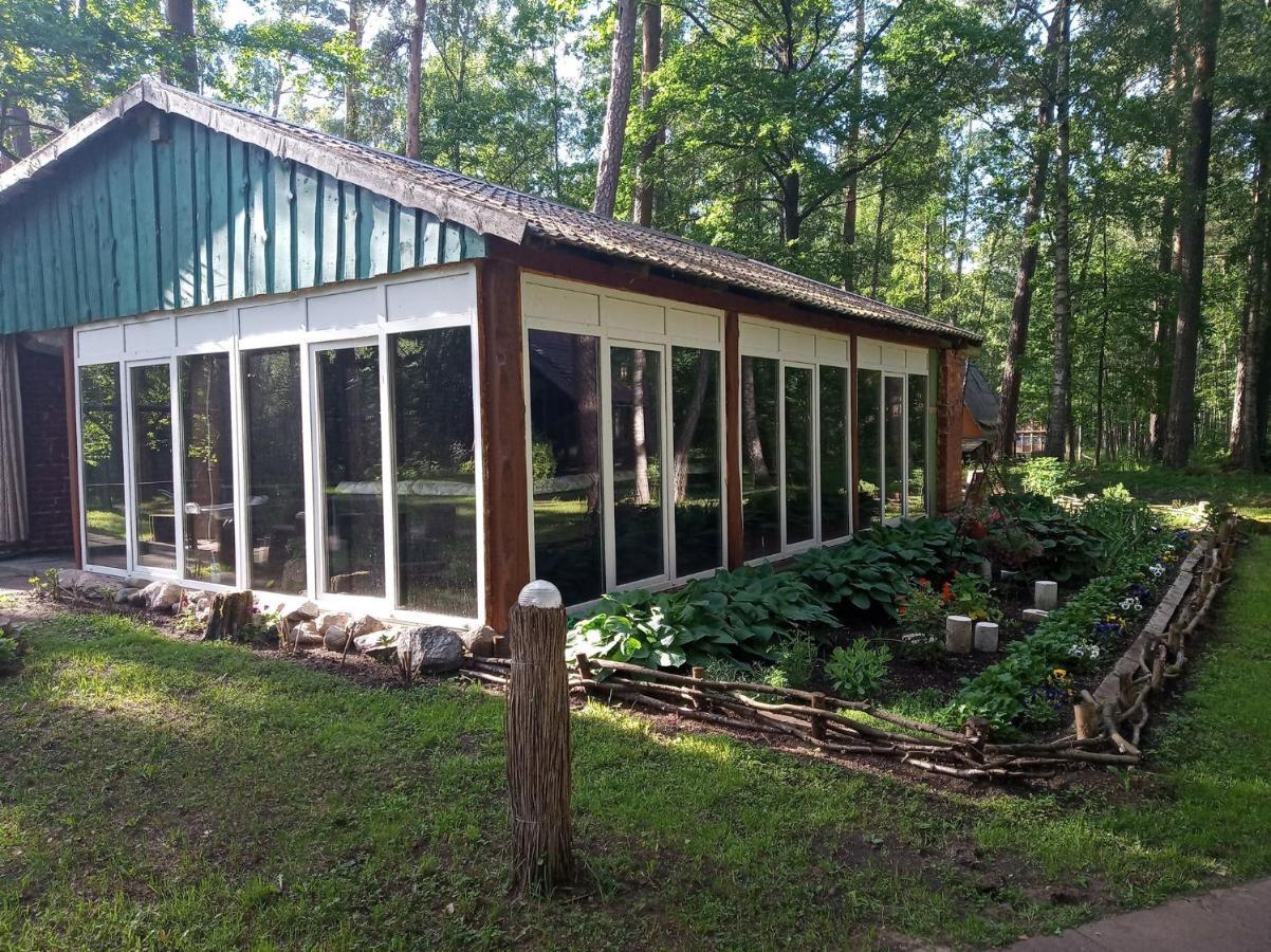 Asmonu Poilsiaviete Villa Kinty Exterior foto